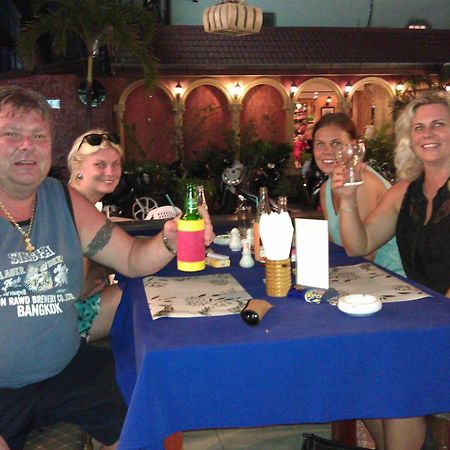 Seabreeze Inn Karon Bagian luar foto