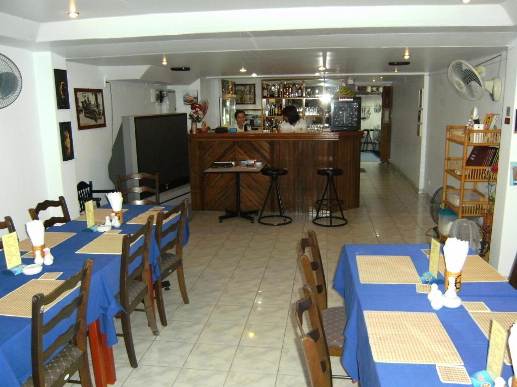 Seabreeze Inn Karon Bagian luar foto